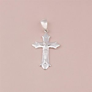 PINGENTE PRATA CRUZ TRABALHADA COM CRISTO