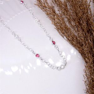 CHOKER PRATA ELOS DE CORAÇÃO COM ZIRCÔNIAS REDONDAS
