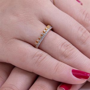 ANEL FOLHEADO A OURO TRABALHADA COM MINI ZIRCÔNIAS CRISTAIS