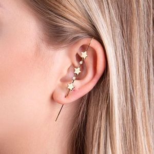PIERCING DE ORELHA FOLHEADO A OURO COM ESTRELAS E ZIRCÔNIAS