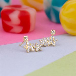 BRINCO FOLHEADO A OURO INFANTIL COM ESTRELAS E MINI ZIRCÔNIA