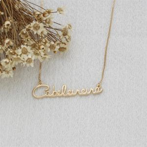 COLAR FOLHEADO A OURO PROFISSÃO CABELEIREIRA LISO