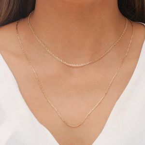 COLAR FOLHEADO A OURO COM 2 FIOS CARTIER E MINI CORAÇÕES