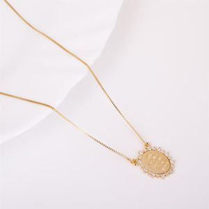 COLAR FOLHEADO A OURO FIO COM MEDALHA OVAL COM MANTRA