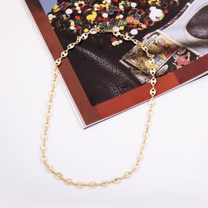 CHOKER FOLHEADO CORRENTE ELOS OVAIS VAZADOS