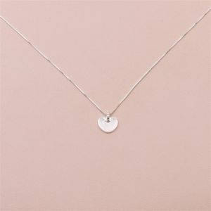 COLAR PRATA COM ARO DE ZIRCÔNIAS COM CORAÇÃO LISO