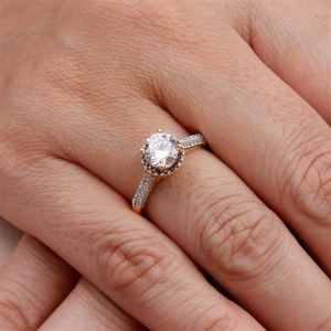 ANEL FOLHEADO A OURO SOLITÁRIO DE ZIRCÔNIA CRISTAL TRABALHADO