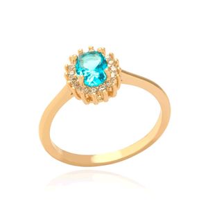 ANEL FOLHEADO A OURO PEDRA OVAL COM ZIRCÔNIAS