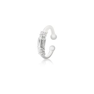 PIERCING DE ORELHA PRATA TRABALHADO LISO