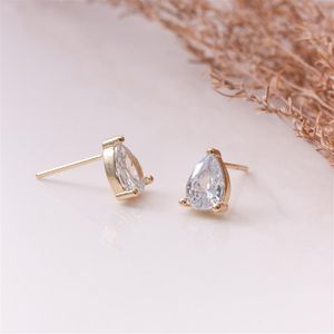 BRINCO FOLHEADO A OURO GOTA PEQUENA EM ZIRCÔNIA