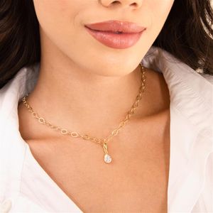 PINGENTE FOLHEADO A OURO GOTA DE ZIRCÔNIA COM BORDA LISA