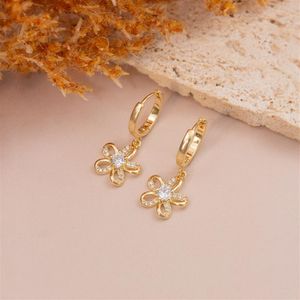 BRINCO FOLHEADO A OURO ARGOLA LISA COM FLOR COM ZIRCÔNIAS