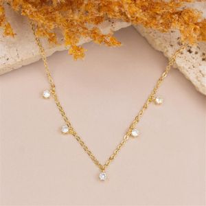 CHOKER FOLHEADO A OURO COM MINI ZIRCÔNIAS