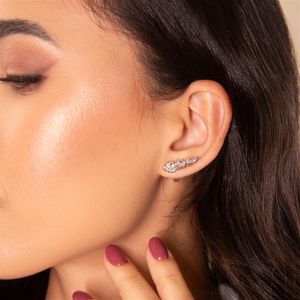 BRINCO FOLHEADO A OURO BRANCO EAR CUFF DE ZIRCÔNIAS E CORAÇÃO