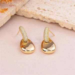 BRINCO FOLHEADO A OURO PALITO DE ZIRCÔNIAS COM GOTA EM CHAPA