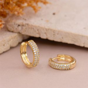 BRINCO FOLHEADO A OURO ARGOLA GRANDE DE ZIRCÔNIAS