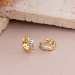 BRINCO FOLHEADO A OURO ARGOLA PEQUENA DE ZIRCÔNIAS
