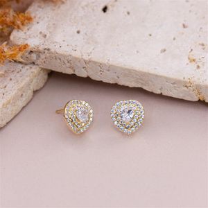 BRINCO FOLHEADO A OURO DE CORAÇÃO COM ZIRCÔNIAS