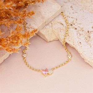 PULSEIRA FOLHEADO A OURO COM ZIRCÔNIAS E CORAÇÕES