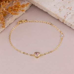 PULSEIRA FOLHEADO A OURO INFANTIL COM ZIRCÔNIA EM CORAÇÃO