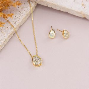 CONJUINTO FOLHEADO A OURO GOTA DE ZIRCÔNIAS CRISTAIS