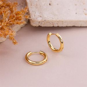 BRINCO FOLHEADO A OURO ARGOLA GRANDE E LISA