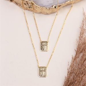 ESCAPULÁRIO FOLHEADO A OURO CARTIER COM PLACAS COM CRUZ